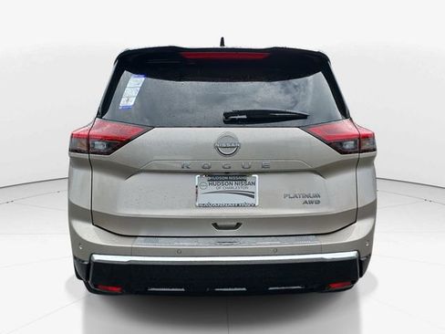 New 2026 Nissan Rogue Platinum w/ Platinum Premium Package image 8