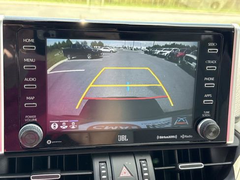 Used 2020 Toyota RAV4 Limited AWD/4WD image 37