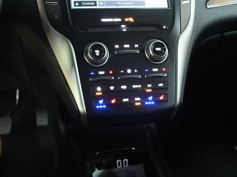 Used 2019 Lincoln MKC Reserve w/ MKC Technology Package AWD/4WD image 20