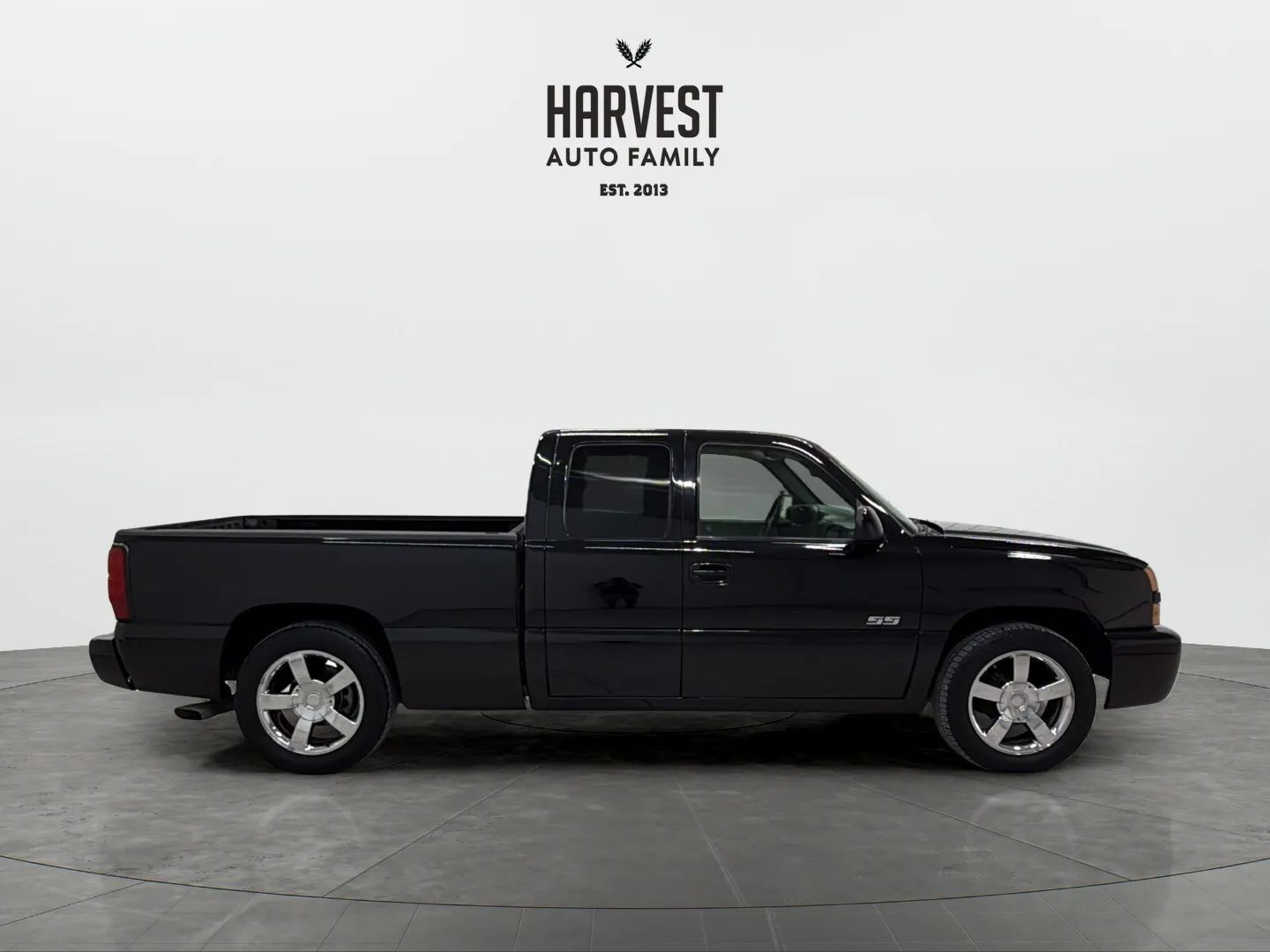 Used 2004 Chevrolet Silverado 1500 SS AWD/4WD image 8