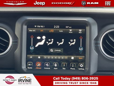 Used 2022 Jeep Wrangler Unlimited Rubicon 4xe w/ Steel Bumper Group image 14