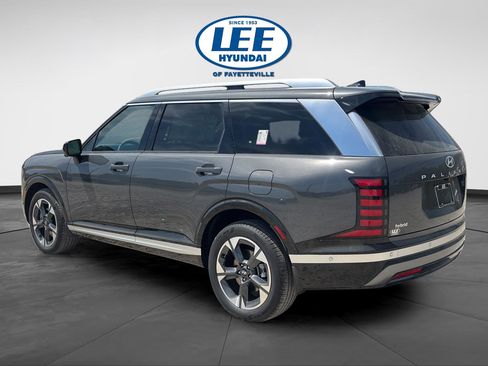New 2026 Hyundai Palisade Limited FWD image 5
