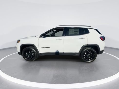 New 2026 Jeep Compass Latitude AWD/4WD image 5