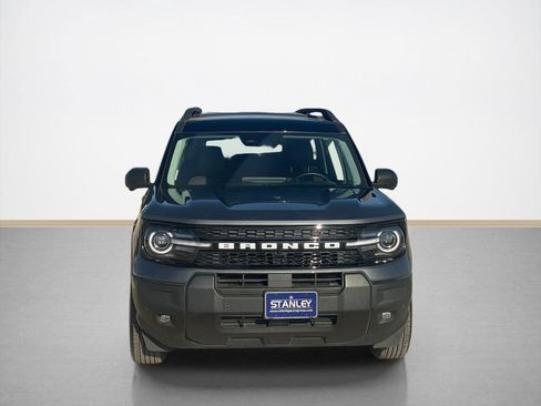 Used 2025 Ford Bronco Sport Outer Banks w/ Outer Banks Tech Package+ image 2