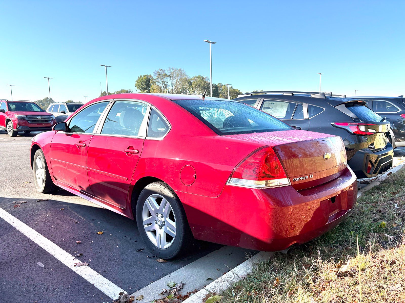 Used 2014 Chevrolet Impala LT w/ LT Sunroof Package FWD image 4
