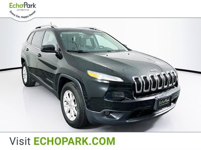Used 2017 Jeep Cherokee Latitude w/ Cold Weather Group
