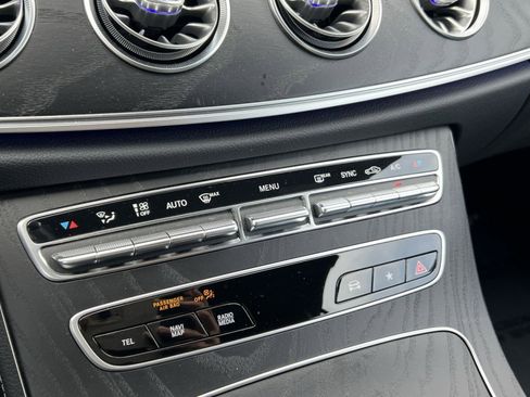 Used 2023 Mercedes-Benz E 450 4MATIC Cabriolet image 22