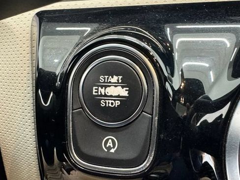Used 2020 Mercedes-Benz CLA 250 image 26