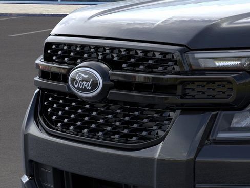 New 2025 Ford Ranger XLT w/ Black Appearance Package image 17