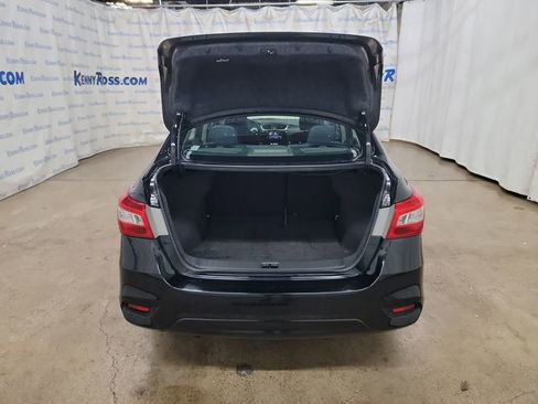 Used 2019 Nissan Sentra SV image 13