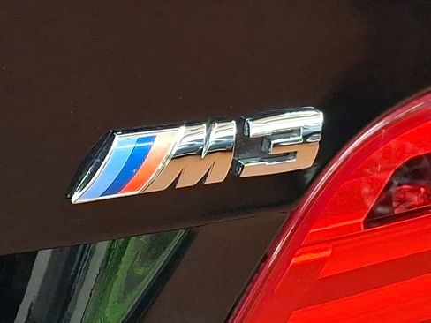 Used 2011 BMW M3 Convertible image 29