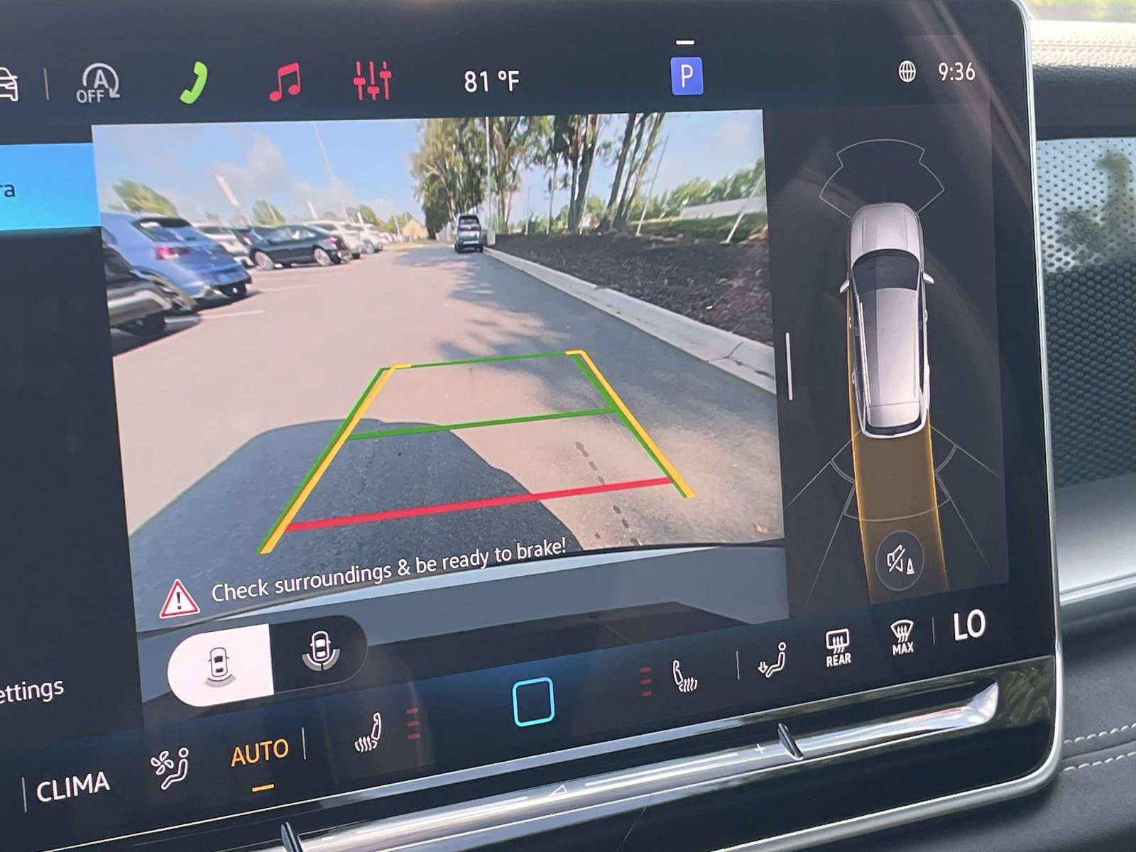 New 2026 Volkswagen Tiguan SE R-Line AWD/4WD image 27