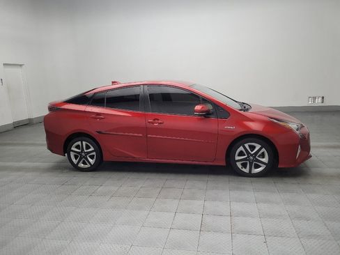 Used 2016 Toyota Prius Four Touring w/ Premium Convenience Package image 11