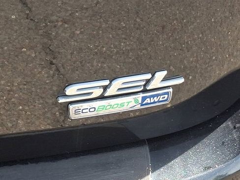 Used 2015 Ford Edge SEL w/ Canadian Touring Package AWD/4WD image 40