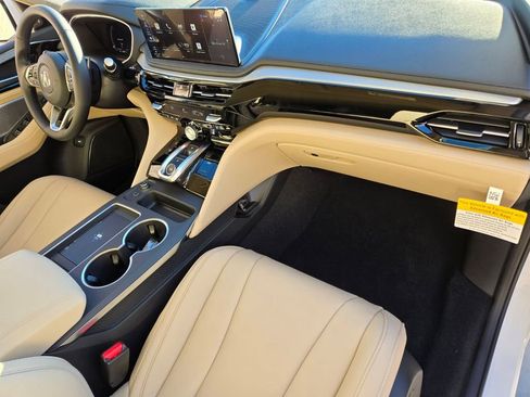 New 2026 Acura MDX SH-AWD image 21