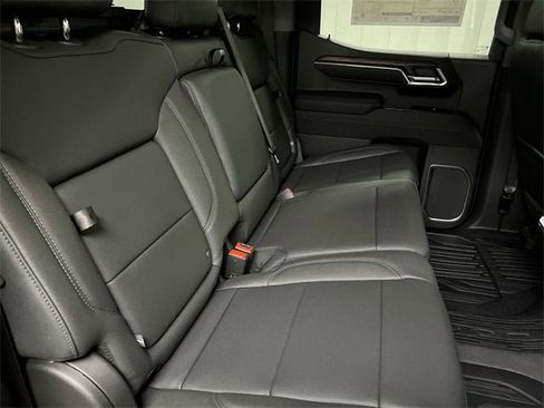 New 2026 GMC Sierra 1500 SLT w/ SLT Premium Plus Package image 27