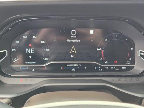 Used 2022 GMC Yukon XL Denali w/ Denali Premium Package image 17