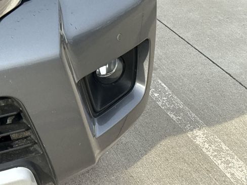 Used 2017 Nissan Armada Platinum image 10