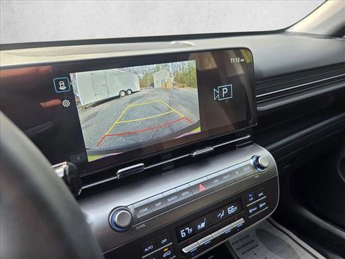 Certified 2025 Hyundai Kona SEL image 18