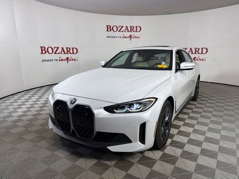 Used 2023 BMW i4 eDrive40 w/ Premium Package RWD image 4