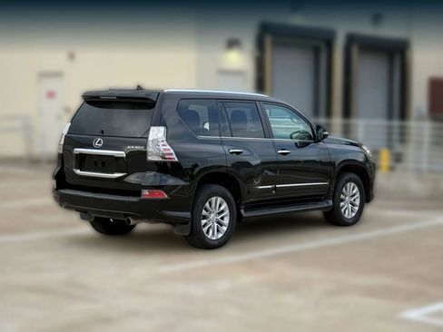 Used 2014 Lexus GX 460 image 8