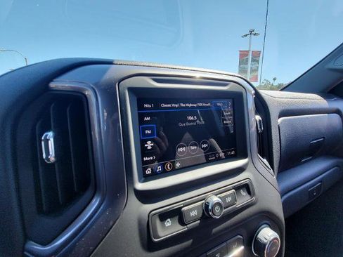 Used 2024 Chevrolet Silverado 1500 Custom image 13