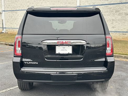 Used 2017 GMC Yukon Denali w/ Open Road Package image 6
