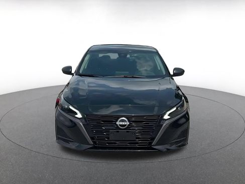 Used 2026 Nissan Altima 2.5 SV FWD image 4