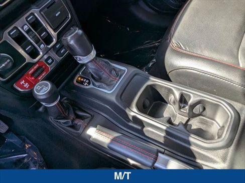 Used 2020 Jeep Wrangler Unlimited Rubicon AWD/4WD image 19