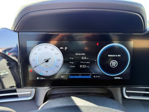 Certified 2023 Hyundai Elantra Limited FWD image 11