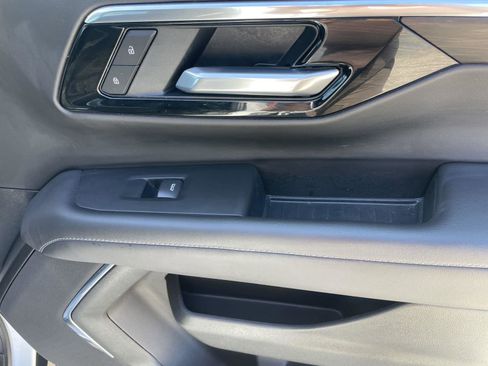 Used 2025 Chevrolet Tahoe LT AWD/4WD image 30