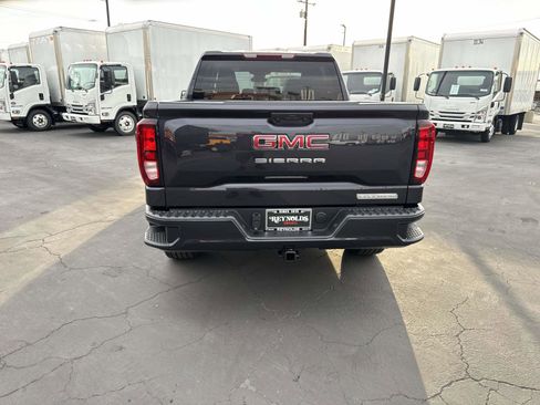 New 2026 GMC Sierra 1500 Elevation image 6