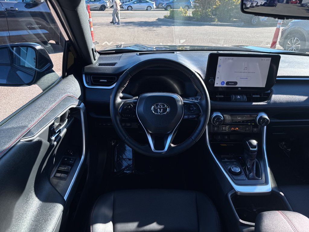 Used 2025 Toyota RAV4 XSE w/ Premium Package AWD/4WD image 12