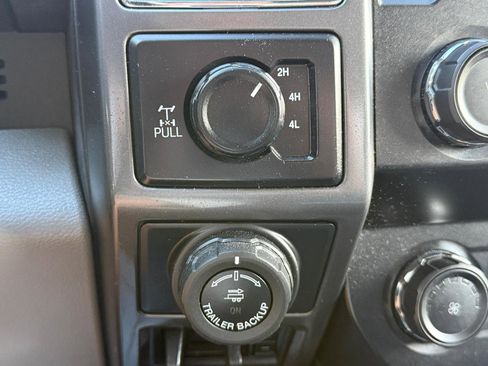 Used 2020 Ford F150 XLT w/ Equipment Group 302A Luxury image 25