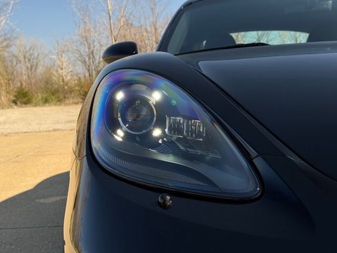 Used 2024 Porsche 718 Cayman S image 8