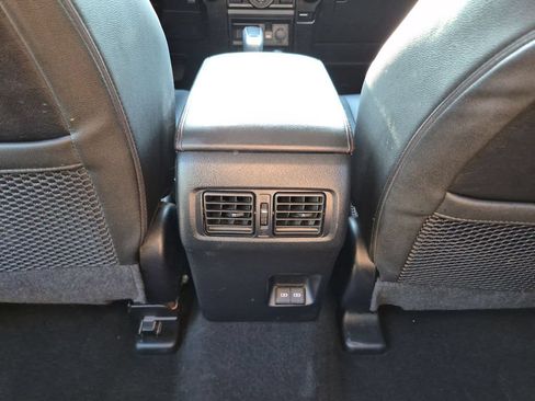 Used 2024 Toyota 4Runner TRD Off-Road Premium AWD/4WD image 32