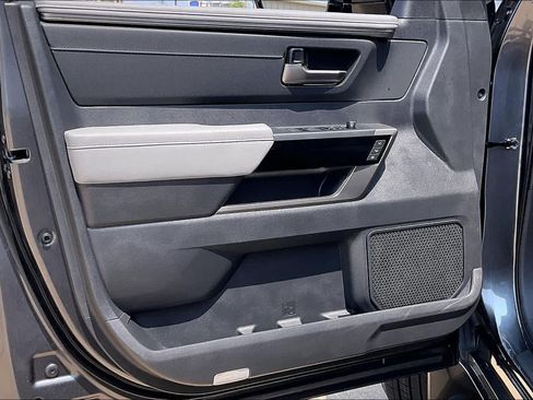 New 2026 Toyota Tundra Limited AWD/4WD image 10