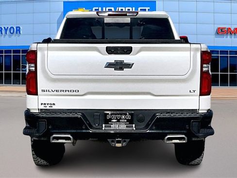 Used 2024 Chevrolet Silverado 1500 LT Trail Boss w/ LT Trail Boss Premium Package image 6