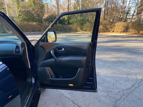 Used 2017 INFINITI QX80 4WD w/ Driver Assistance Package image 71