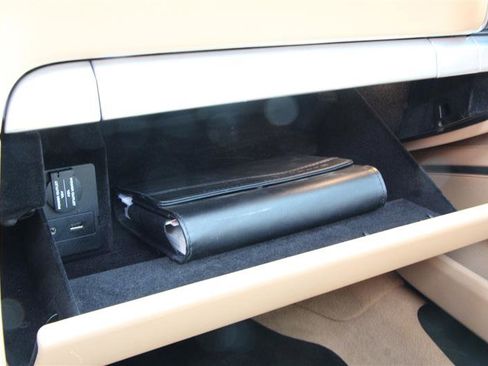 Used 2013 Porsche 911 Carrera 4S image 40