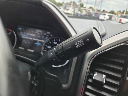 Used 2022 Ford F250 Platinum AWD/4WD image 22