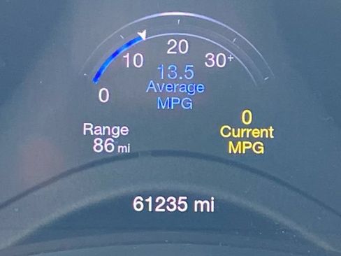 Used 2020 Jeep Grand Cherokee Laredo RWD image 12
