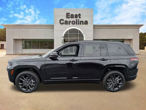 New 2026 Jeep Grand Cherokee Limited Reserve image 6