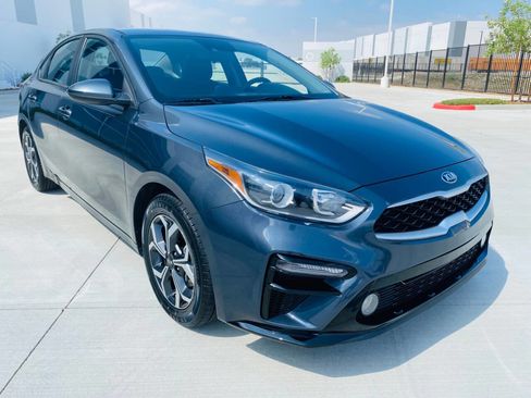 Used 2020 Kia Forte LXS image 9
