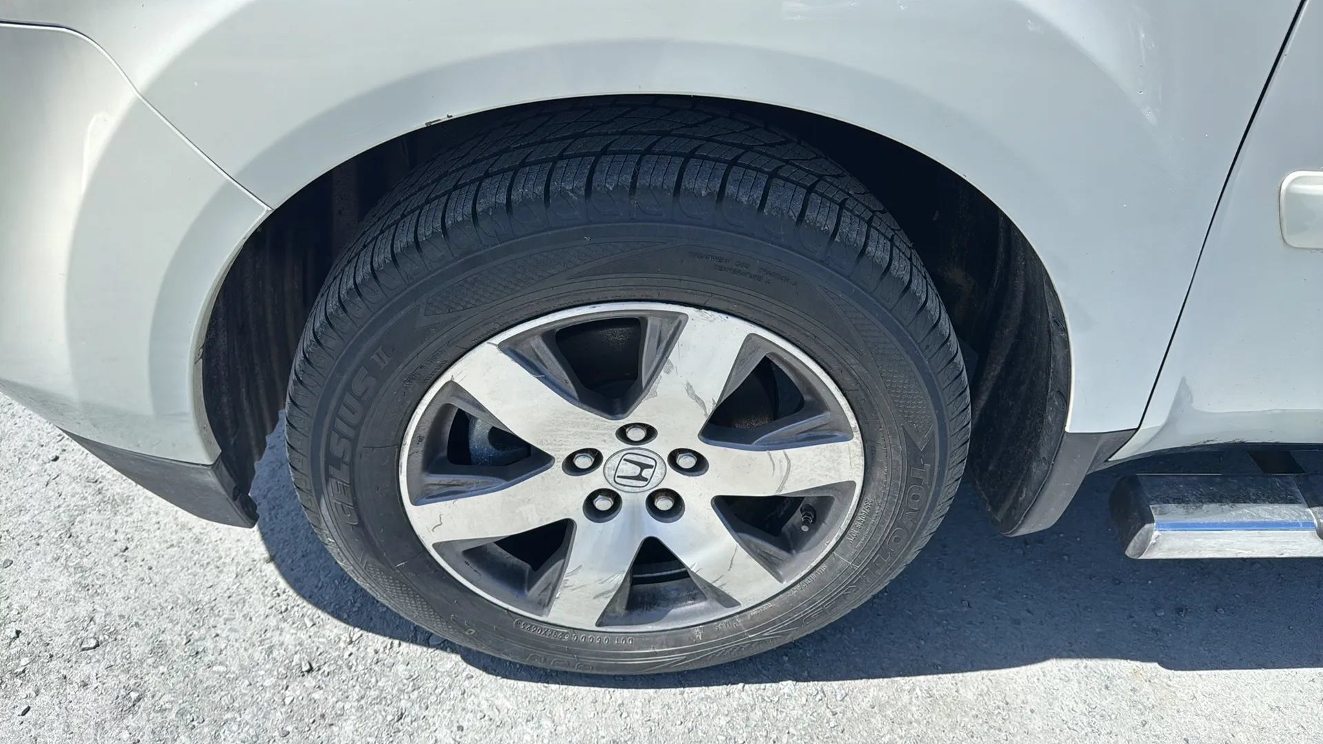 Used 2015 Honda Pilot Touring image 9