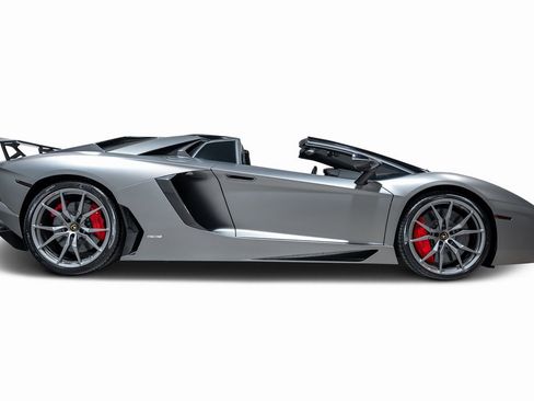 Used 2017 Lamborghini Aventador LP 700-4 image 21