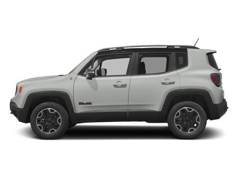 Used 2017 Jeep Renegade Trailhawk w/ Cold Weather Group II AWD/4WD image 6