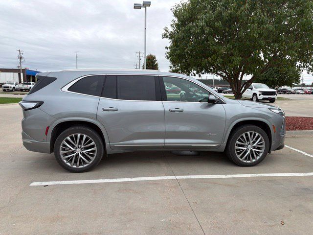 Used 2026 Buick Enclave Avenir w/ Super Cruise Package AWD/4WD image 10