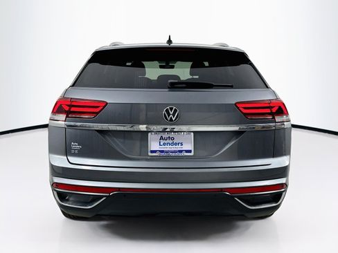 Used 2023 Volkswagen Atlas Cross Sport SE FWD image 6