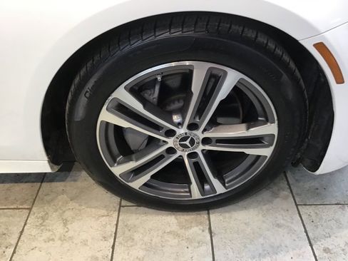 Used 2021 Mercedes-Benz E 350 4MATIC Sedan w/ Premium Package image 12